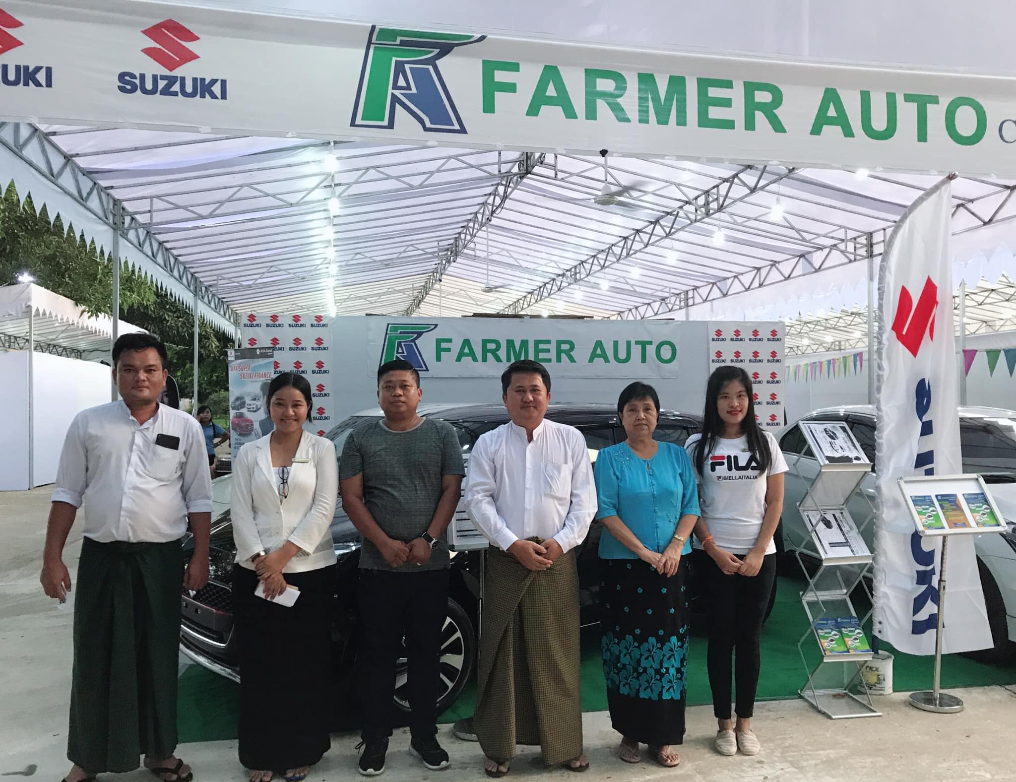 Farmer Auto branded roadshow booth